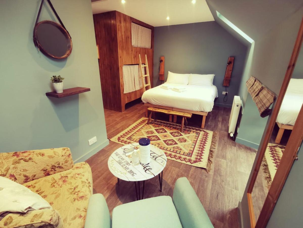 A Pousada Comrie Croft Crieff Exterior foto